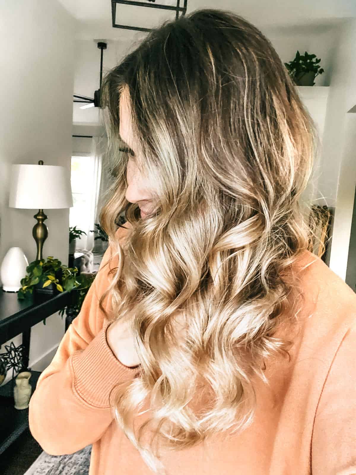How to Get Heatless Curls for Long Hair